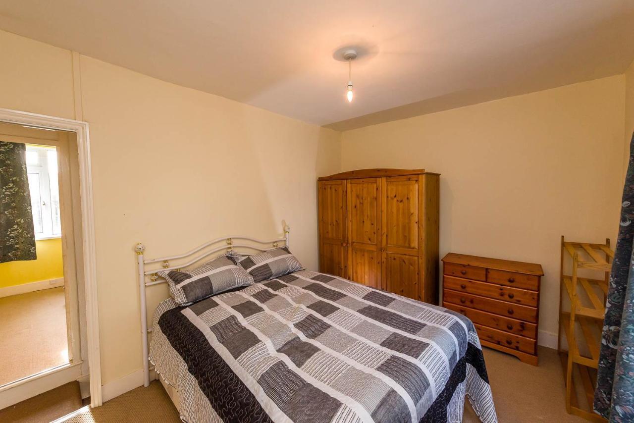 House Dover Room photo
