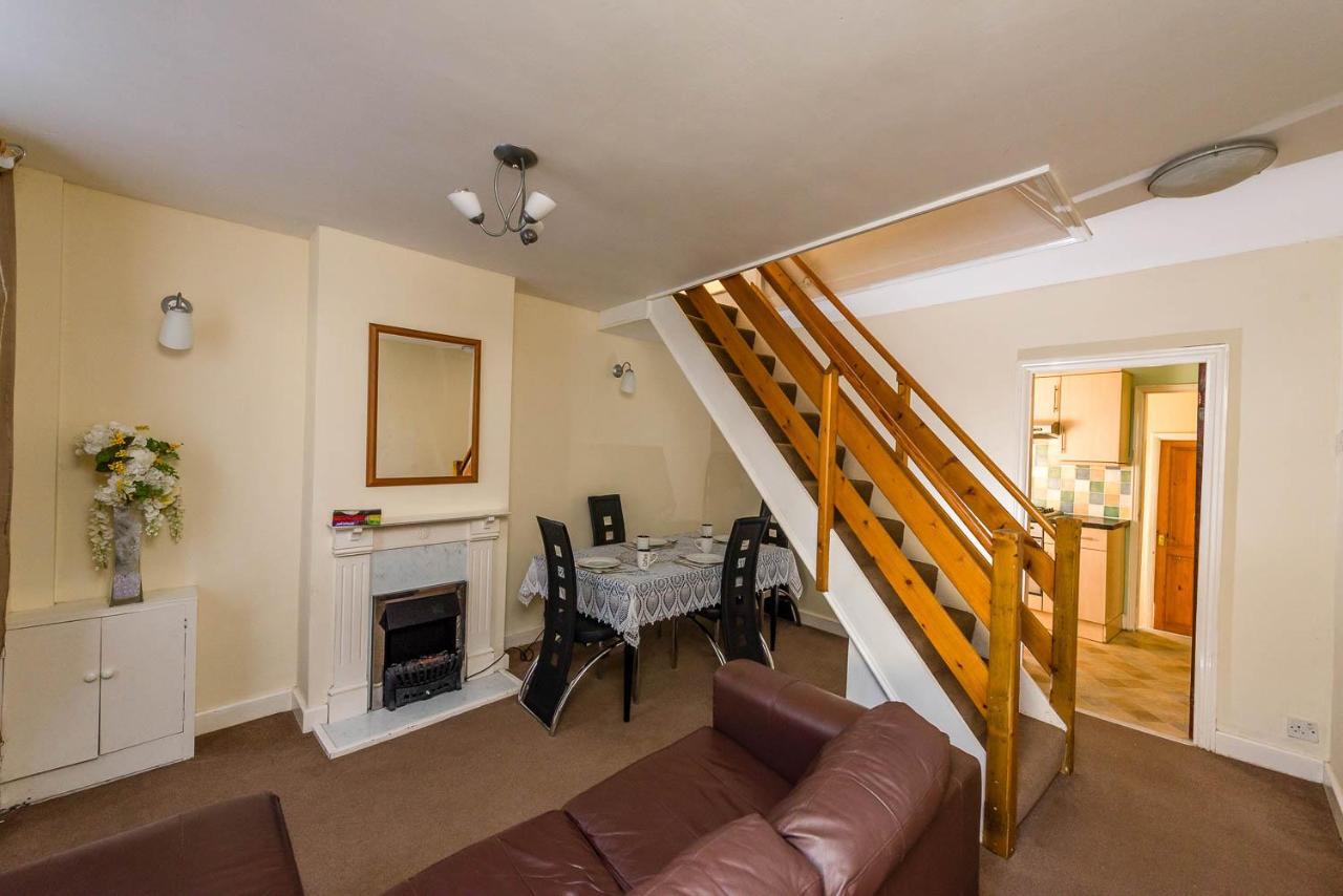 House Dover Room photo